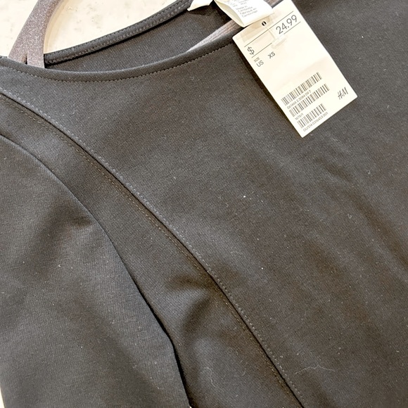 H&M Basic Tailored Body-con Long Sleeve Mini Dress - Picture 3 of 4